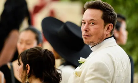 Elon Musk một lần nữa khẳng định AI và robot sẽ khiến tiền bạc trở nên vô nghĩa