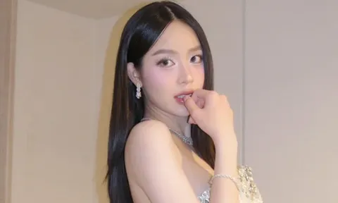 Set đồ của Hoa hậu Thanh Thủy khi làm giám khảo