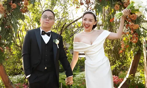 Ca sĩ Tóc Tiên xác nhận ly hôn Hoàng Touliver