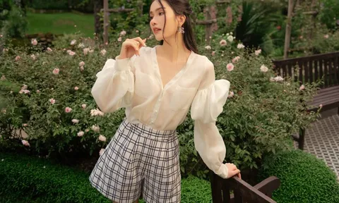 Á hậu Phương Anh thẹn thùng bật mí em học giỏi nhờ chơi nhiều