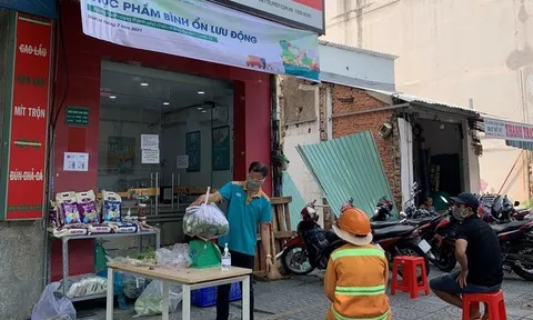Triển khai 34 điểm bán thực phẩm lưu động bình ổn giá tại TP.HCM