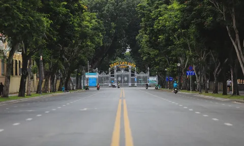 NÓNG: TP.HCM tiếp tục áp dụng Chỉ thị 16 với biện pháp mạnh hơn đến ngày 1/8