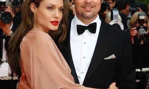 Brad Pitt tuyên chiến với Angelina Jolie