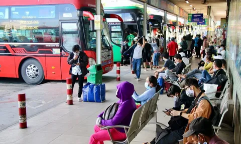 TP.HCM và 18 tỉnh, thành phía Nam giãn cách xã hội thêm 14 ngày