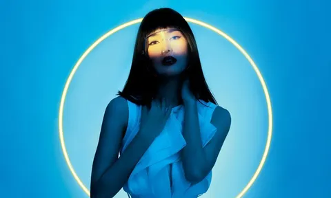 Phương Anh Thực hiện bộ ảnh nghệ thuật với thông điệp chiến thắng đại dịch Covid-19