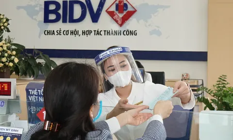 Lãi suất giảm dần trong tình hình dịch Covid-19 kéo dài