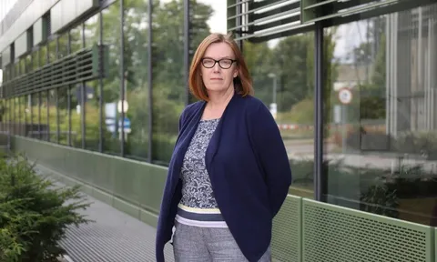 Nhà khoa học đứng sau AstraZeneca phản đối mũi tiêm vaccine thứ ba