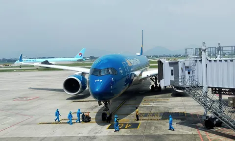Vietnam Airlines xin được đặc cách duy trì niêm yết trên sàn HoSE